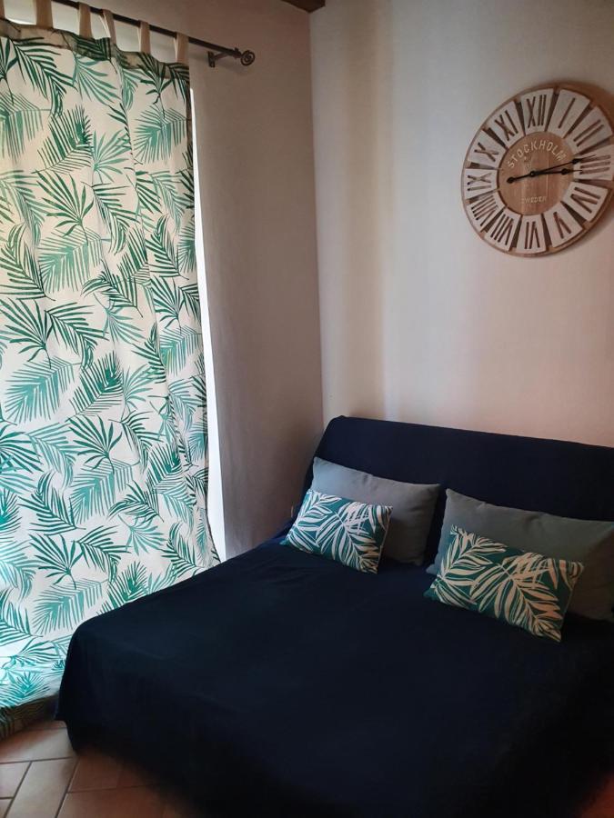 Apartmán Mentana 14 Parma Exteriér fotografie